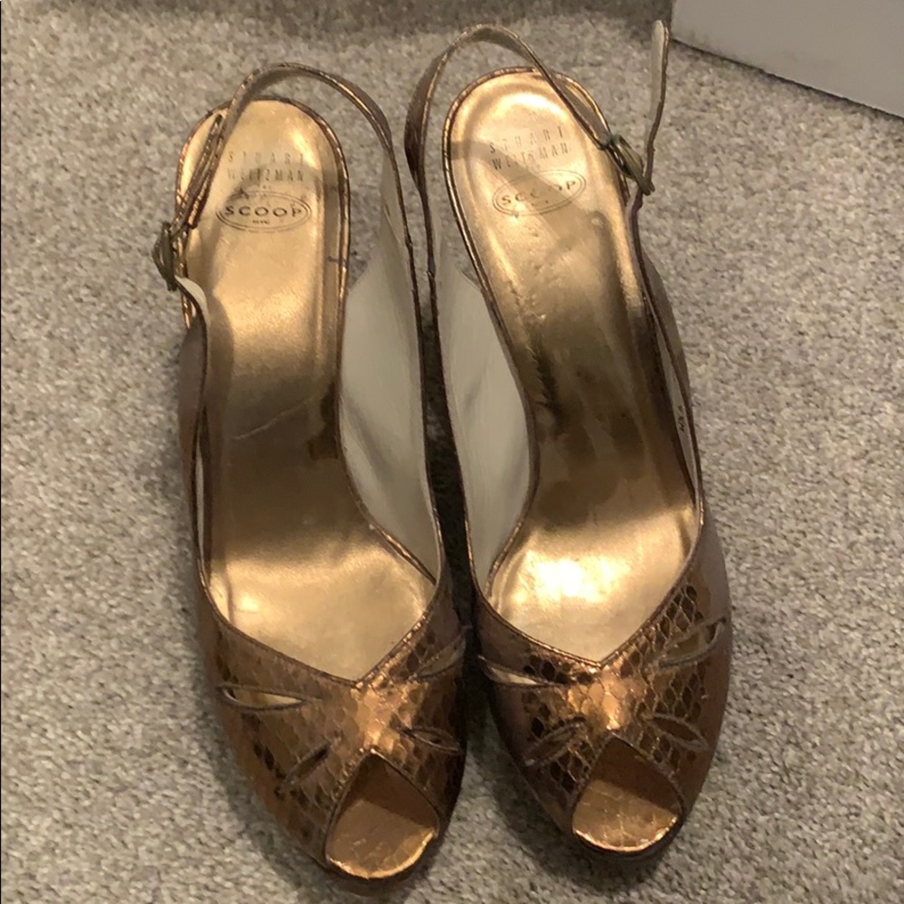 Bronze, skin Stuart Weitzman sling backs